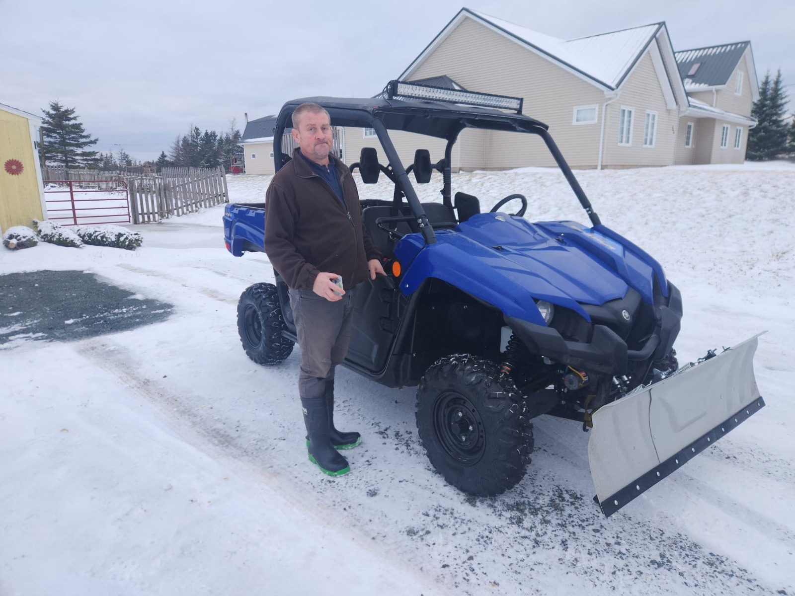Serge L. with their Yamaha Viking + Plow